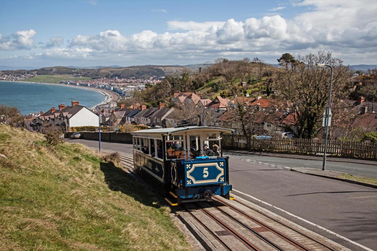 The Rosedene Hotel Llandudno Exterior photo